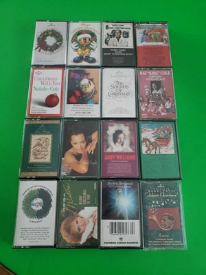 Lot of 16 Christmas Cassette Tapes Various Artists Holidays Classic Favorites Foto 1 de 4