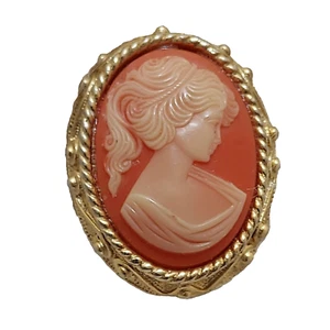 Vintage Sarah Coventry Cameo Brooch/Necklace Gold Tone - Picture 1 of 12