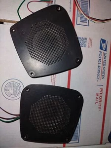 Altavoces Atari Rush 2049 Arcade Asiento Silla #377 - Imagen 1 de 1