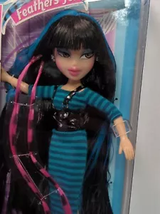 Bratz plumosous ~ jade - Imagen 1 de 9