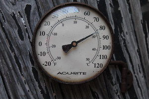 AS IS NOT WORKING 1950s Antique Airguide auto thermometer gauge Vintage