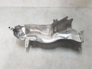 COLECTOR DE ESCAPE IZQUIERDO GASOLINA JAGUAR F-TYPE X152 3.0 ESCUDO TÉRMICO 8W93-9Y427-BB - Imagen 1 de 6