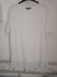 Ladies White Lacey Top Size 18 Peacocks Excellent Condition - Picture 1 of 10