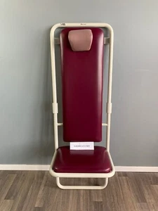 Silla de pared de rayos X DKL RöntoPlex color tapizado burdeos púrpura rojo oscuro usada - Imagen 1 de 4