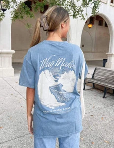 Camiseta unisex Way Maker - Imagen 1 de 20
