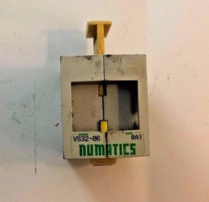 Numatics VS32-06 Shut Off Valve, w Lockout Holes - Picture 1 of 3