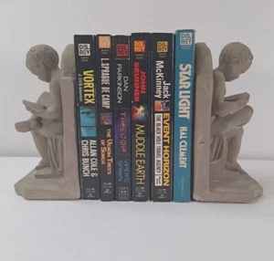 DEL RAY Science Fiction Books, Lot Of 6, Hal Clement, L.Sprague De Camp,McKinney - Picture 1 of 9