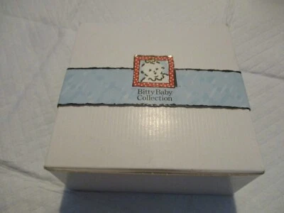 BITTY BABY NICE COMPANY CAJA PEQUEÑA BFDS EN LA PARTE POSTERIOR APROX 4 X 4 X 2" Foto 1 de 4