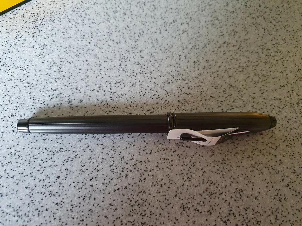 Cross Townsend Rollerball mattschwarz gerillt PVD 0073228139425 - Bild 1 von 1