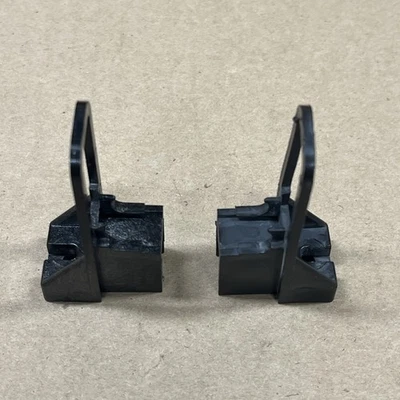 EATON 17-21110 NEUTRAL/GROUND BAR STANDOFFS From Kit CHN125C - Image 1 of 4