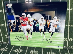 TREVEYON HENDERSON SIGNED OHIO STATE BUCKEYES 75 Yds ❤️ OF TEXAS 16X20 BECKETT - Picture 1 of 5