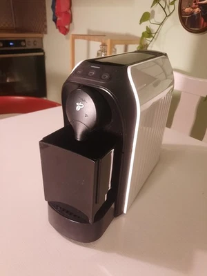 Tchibo Cafissimo Kapselmaschine – Art.-Nr. 380835 – Sehr guter Zustand - Bild 1 von 4