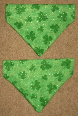 St Patrick Shamrocks Gold Sparkle Dog Bandana - 5 sizes XS-XL - Image 1 of 2