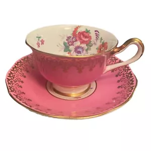 Raro Royal Albert Pompodour rosa y dorado filigrana y taza de té floral y platillo - Imagen 1 de 13