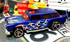 Loose - 2009 Hot Wheels Heat Fleet #125 '55 Chevy Nomad - Dark Blue with Flames - Bild 1 von 6