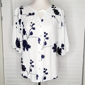 Ana & Rose Floral Embroidered Art To Wear Pearl Buttons White Peasant Top S - Picture 1 of 6