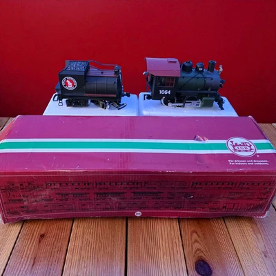 LGB 22232 Great Northern #1064 Loco & Tender Train With Original Box - Image 1 of 4