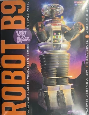 Lost in Space Robot B9 - Image 1 of 2