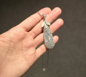 Fashion Jewellery Full Cubic Leaf Pendant Long Chain Necklace Gift Choice - Picture 1 of 4