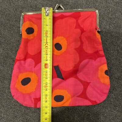 Nuevo sin etiquetas Monedero Maremekko Rosa Flor Kukkaro Foto 1 de 4