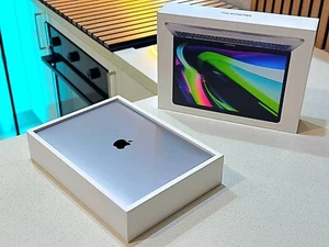 MacBook Pro TouchBar/ID intel®Core™i7*1TB SSD*16GB*macOS Sequoia✶Apple✶USBC✶ ✶ - Picture 1 of 12