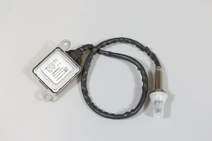New Genuine Mercedes Oxygen NOX sensor E 213 238 GLE 166 292 SLK SLC A0009050108 - Bild 1 von 3