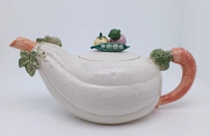 Tetera vintage Vegetable Garden de FITZ & FLOYD 1982 en muy buen estado - Imagen 1 de 14