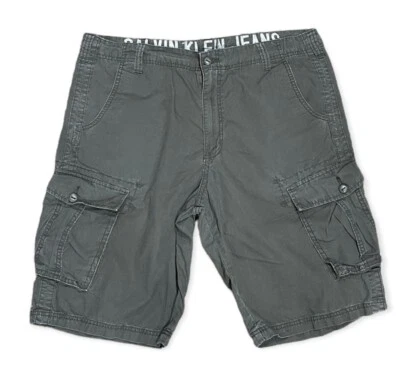 Pantalones Cortos Carga Calvin Klein Jean Color Oliva Talla 38 Foto 1 de 4