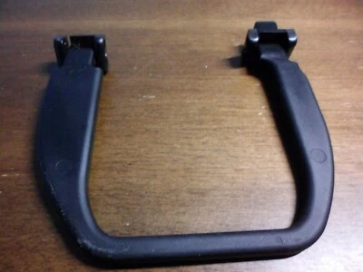 1999 99 Mazda Miata - Center Console Cup Holder Bracket — 第 1/4 张图片