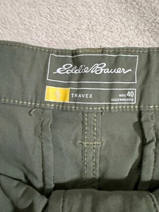Eddie Bauer Men's Size 40 Cargo Shorts Travex Green Nylon - Picture 1 of 5