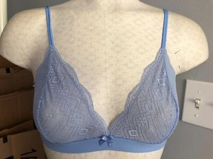 NEW BP. X Claudia Sulewski Wirefree Lace Triangle Cup Bralette XSMALL BLUE - Picture 1 of 4