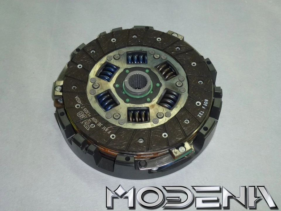 Clutch Set Kit Maserati 4200 Coupe Spyder CP SP Switch 196021 - Image 1 of 1