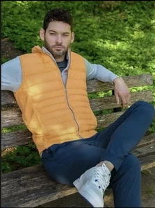 PETER MILLAR Crown Elite Light Vest Orange Large L Over Shirt New NWT $200 - Picture 1 of 5