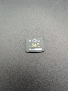 xD Picture Memory Card 32MB Fujifilm Type S - Picture 1 of 2