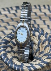 Women’s Bay Studio Wristwatch Quartz Watch Stretch Band PL3276 Small Face READ - Picture 1 of 7