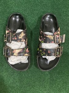 givenchy slides size 4