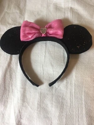 Детский размер Disney Минни-Маус костюм уши обруч для волос черный блестящий розовый б/у в отличном состоянии - Изображение 1 из 4