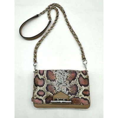 Bolso Bandolera Aimee Kestenberg Mujer Estampado Serpiente Cuero Ranura para Tarjetas Beige Pequeño Foto 1 de 4