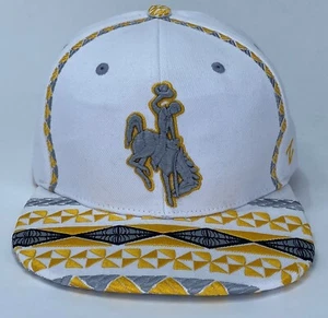 Wyoming Cowboys Hat Geometric White Gold Gray Snapback NCAA Football VGUC Rare - Picture 1 of 12