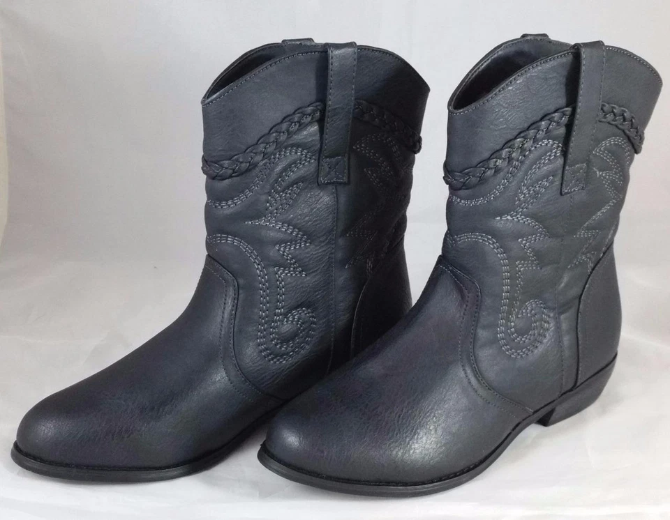 Liliana Sassari - 1 Women's Black Western Cowgirl / Cowboy Boots - Image 1 of 1