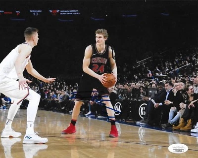 Lauri Markkanen signed Chicago Bulls 8x10 photo autographed JSA 5  - Image 1 of 2