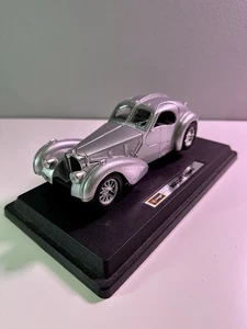 1:24 Scale 1936 Bugatti Atlantic Metal Car Model Vintage Die Cast Model Rare Dpl - Picture 1 of 4