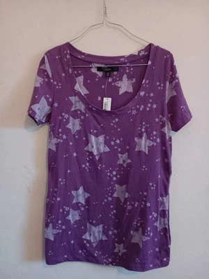 Camiseta City Streets, Para Mujer Talla L, Estrellas Púrpura Blancas, Nueva Con Etiquetas Foto 1 de 4