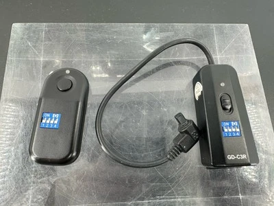 NEEWER WIRELESS Remote Shutter GD-C3R 16 Channels For Canon RS-80N3 Cord (AB) - Image 1 of 4
