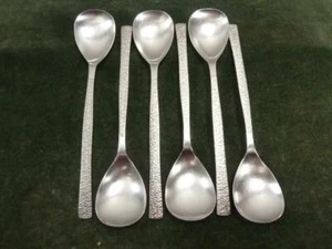 6 Vintage Viners Dessert Spoons Viners Studio Gerald Benney Stainless - Picture 1 of 1