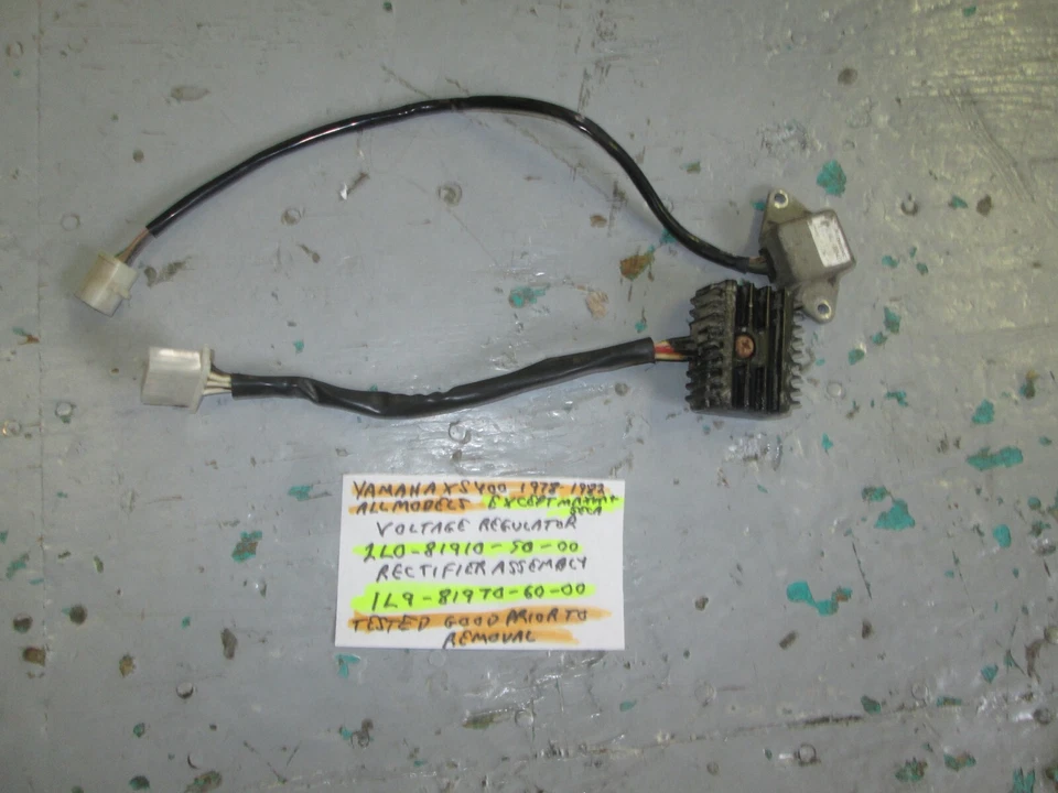 Yamaha  1978 - 1982 XS400 rectifier 1L9-81970-60-00 regulator  / 2L0-81910-50-00 - Image 1 of 4