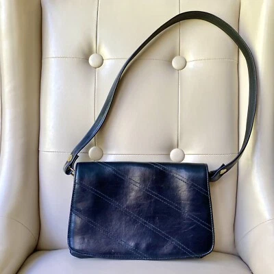 Vintage Black Leather Shoulder Bag Dividers Pockets Brass Rings 70s-80s Purse - Image 1 of 4