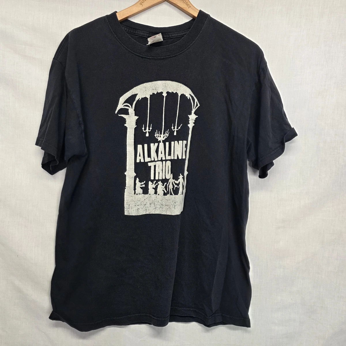 00's ALKALINE TRIO バンドTシャツ　ブラック 00's ALKALINE TRIO バンドTシャツ ブラック Amazon | Alkaline Trio