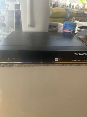 Reseiver - Bild 1 von 4