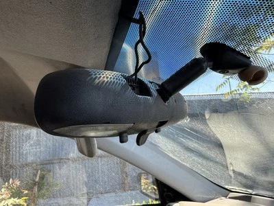 Оригинальное зеркало заднего вида 2004 Toyota Matrix XR хэтчбек M/T полный привод - Изображение 1 из 3